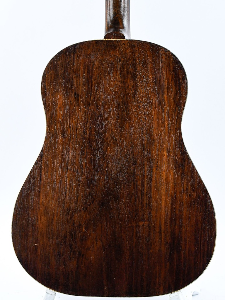 Gibson J45 Script Logo 1946-6.jpg
