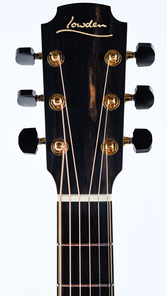 Lowden F35C Honduras Rosewood Redwood 2017-5.jpg