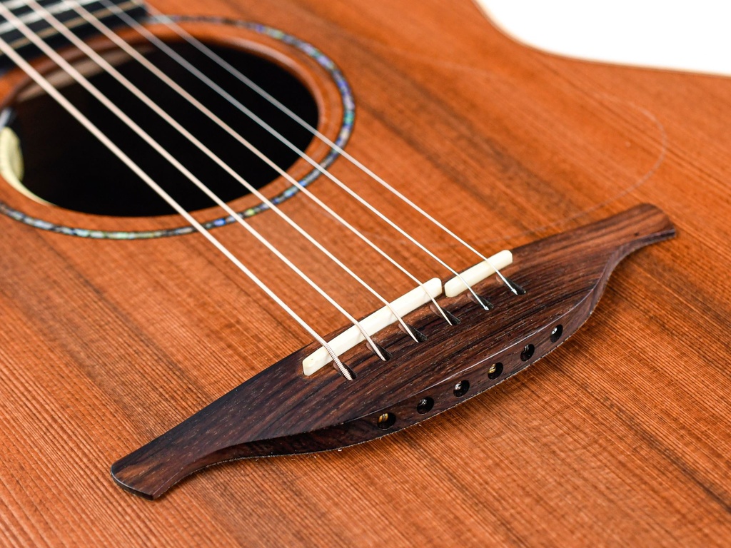 Lowden F35C Honduras Rosewood Redwood 2017-11.jpg