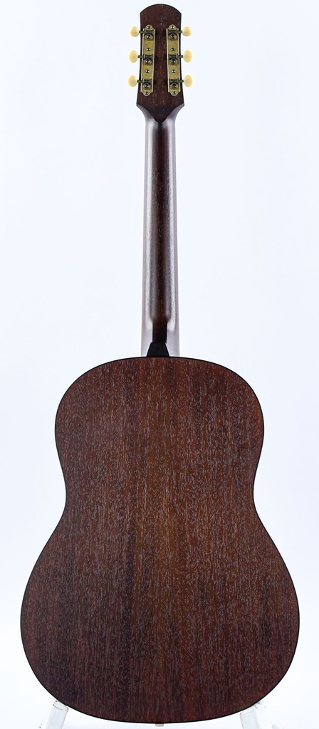 Iris OG Natural Mahogany Spruce 2023-7.jpg