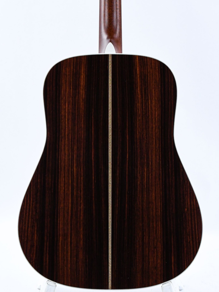 Martin HD28 2006-6.jpg