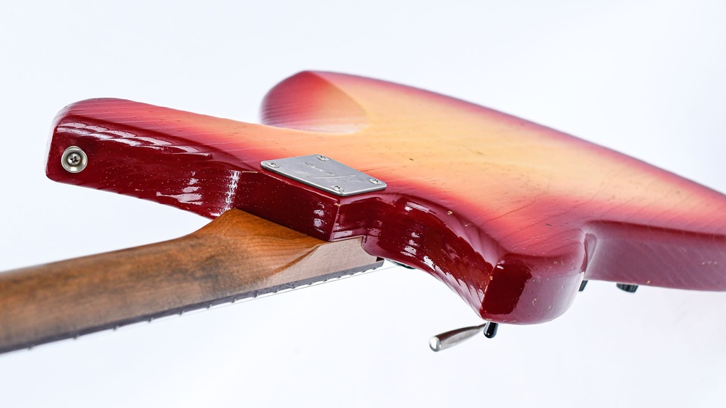 Novo Serus J Baritone Maroon Burst-11.jpg