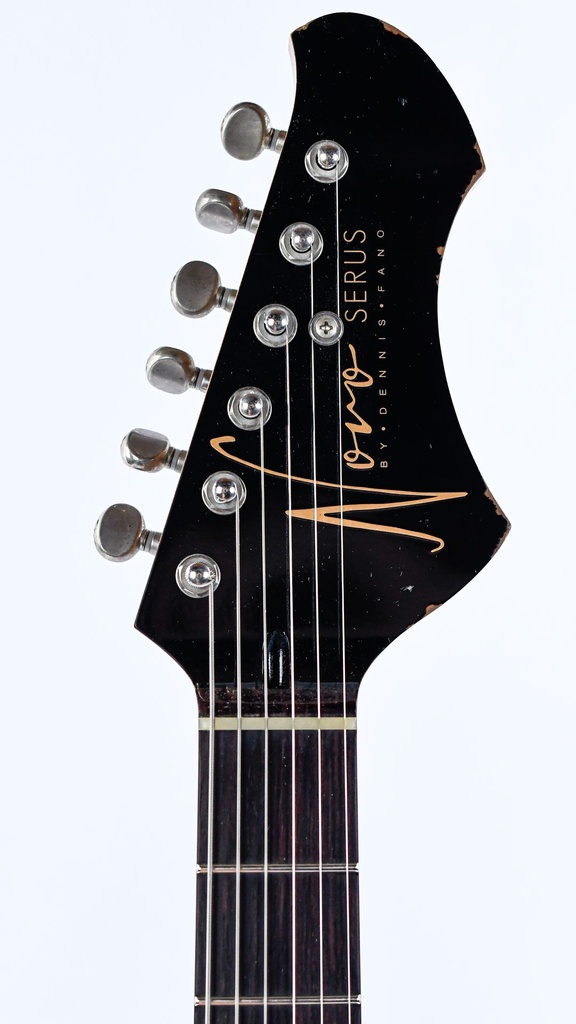 Novo Serus J Bull Black-6.jpg