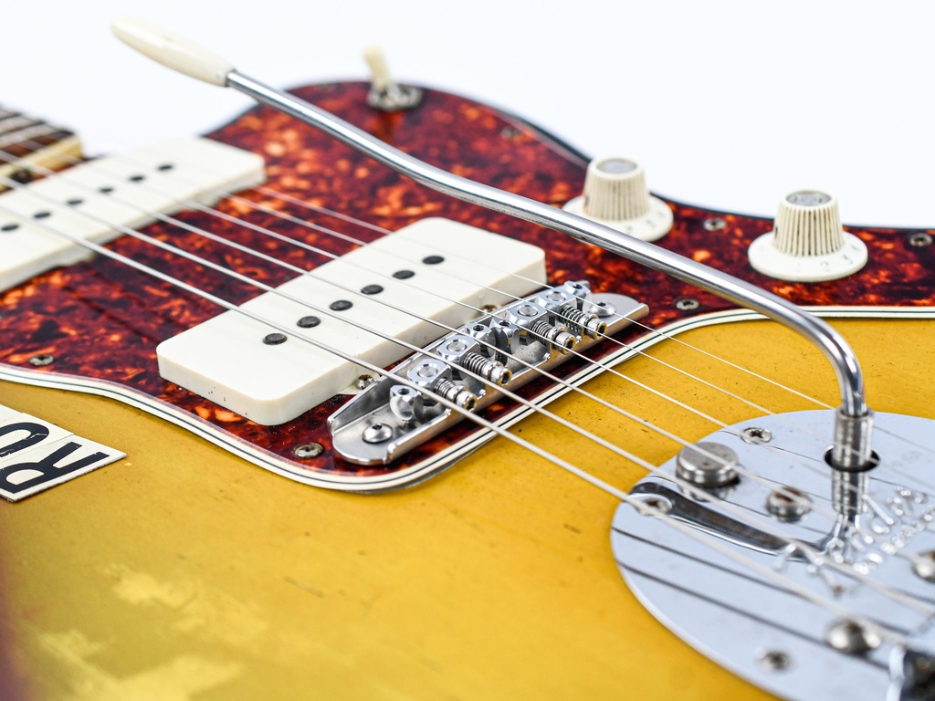 Fender Jazzmaster Sunburst 1966-10.jpg
