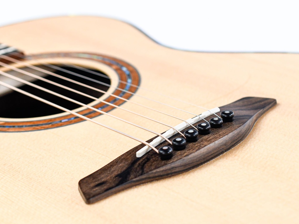Furch Red OM-SR Sitka Rosewood 2023-10.jpg
