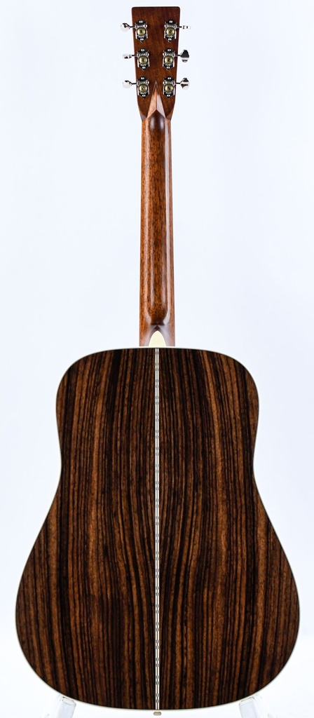 Martin D28 Refresh Natural 2025-7.jpg
