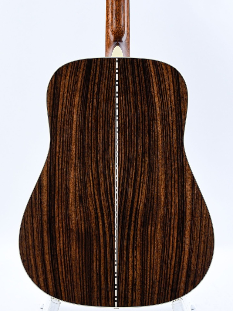 Martin D28 Refresh Natural 2025-6.jpg
