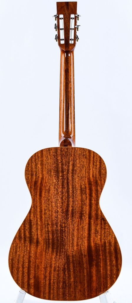 Loef OO Italian Spruce Mahogany 2013-7.jpg