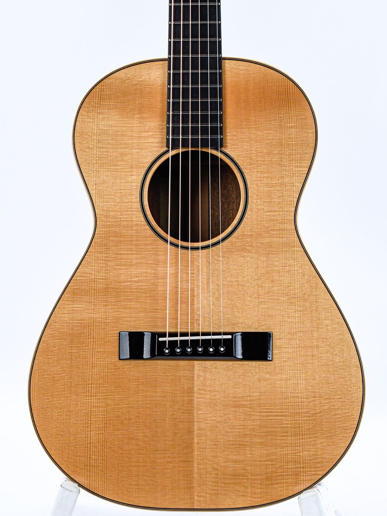 Loef OO Italian Spruce Mahogany 2013-3.jpg