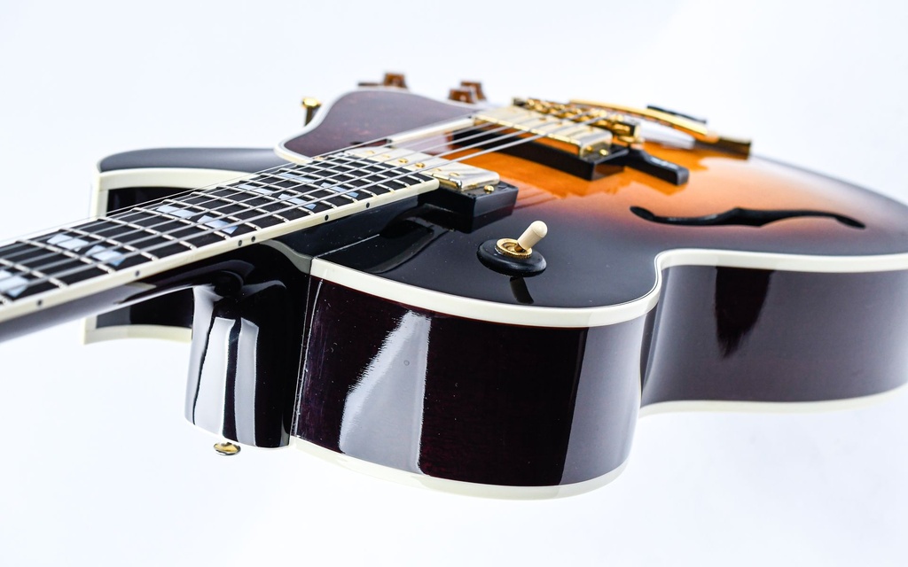 Gibson L4 CES Sunburst 2011-8.jpg