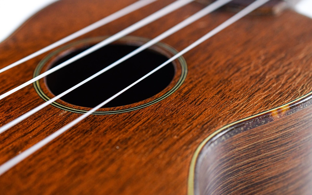 Martin Style 1 Soprano Ukulele 1940s-11.jpg