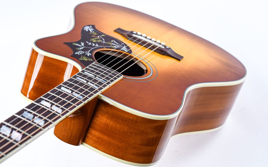 [MCSSHBECHCS] Gibson Hummingbird Standard EC Heritage Cherry Sunburst-8.jpg