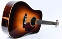 Bourgeois DB Signature Deluxe D Madagascar Rosewood - Aged Tone Adirondack Spruce-11.jpg