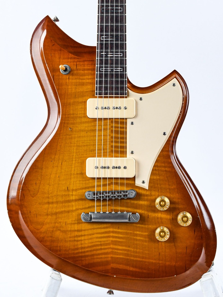 Novo Serus P2 Carve Top Flamed Maple Faded Tea Burst-5.jpg
