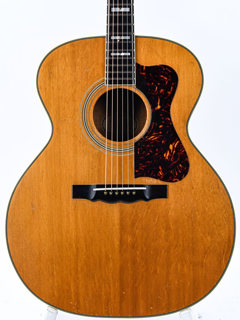 Guild F50 Navarre Blonde 1964-3.jpg