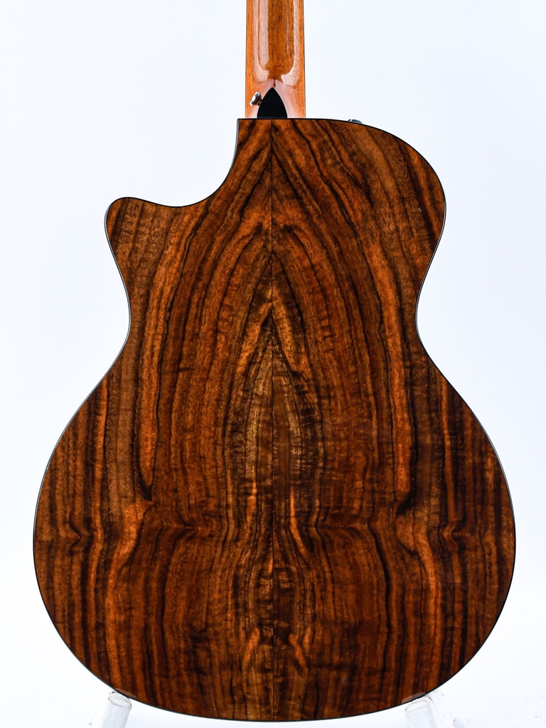 Taylor 414CE Limited Edition 2006-6.jpg