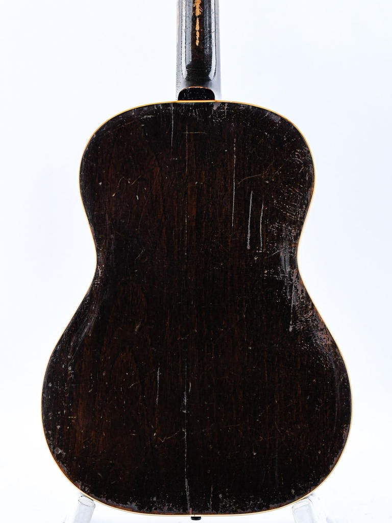 Gibson LG2 Satin Banner 1944-6.jpg