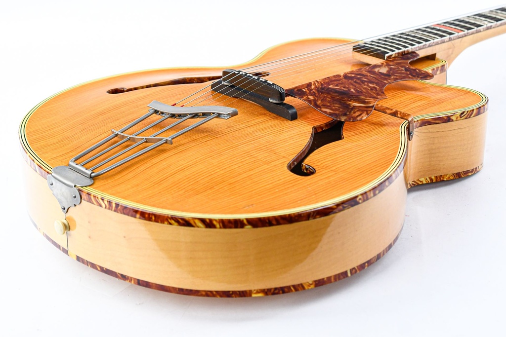 Rodebald Hoyer 17 inch Archtop Natural 1959-13.jpg