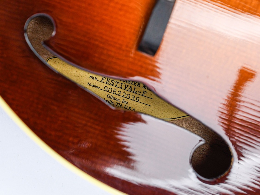 Gibson Master Model Flatiron Festival F Mandolin 1999-12.jpg