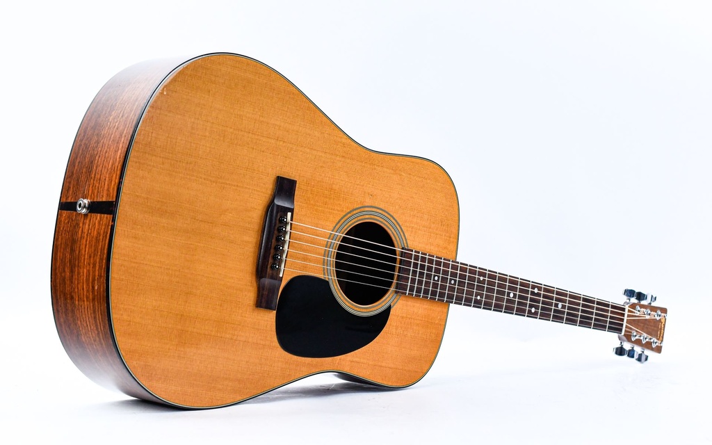 Martin D21 Custom Indian Rosewood Spruce 2005-12.jpg
