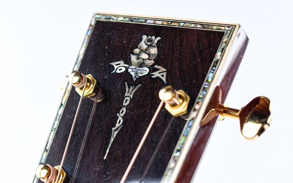 Rozawood RB57 OM Blues 2006-13.jpg