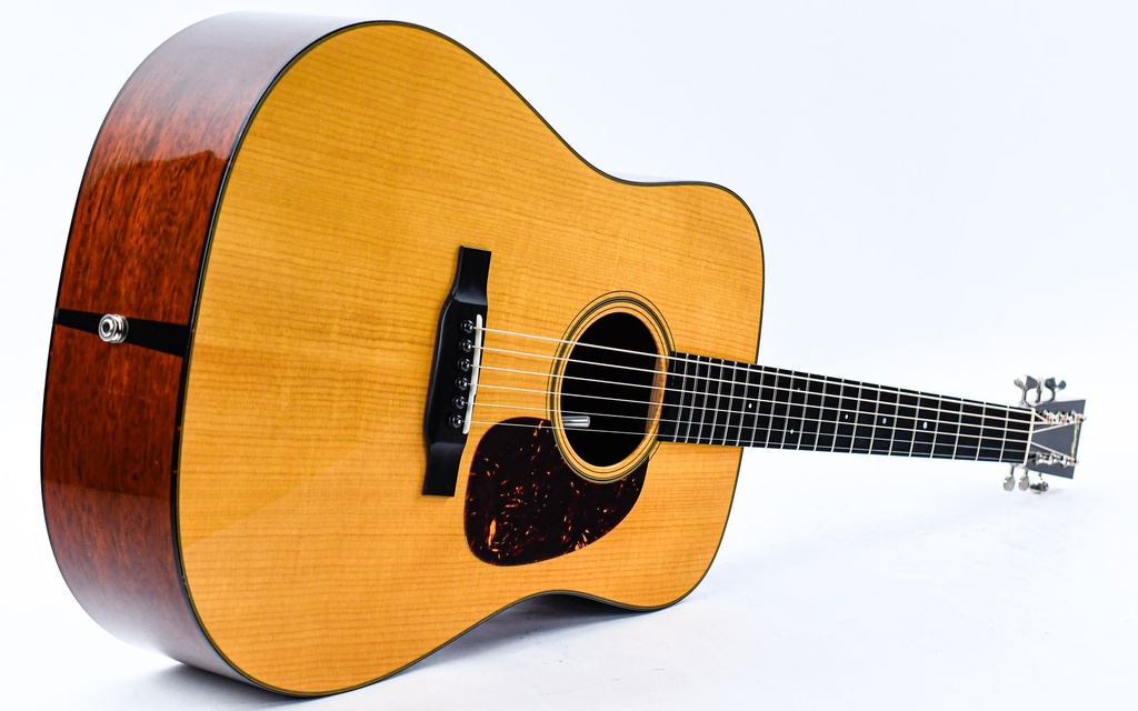 [16671] Collings D1AV Varnish Adirondack Mahogany 2009-11.jpg