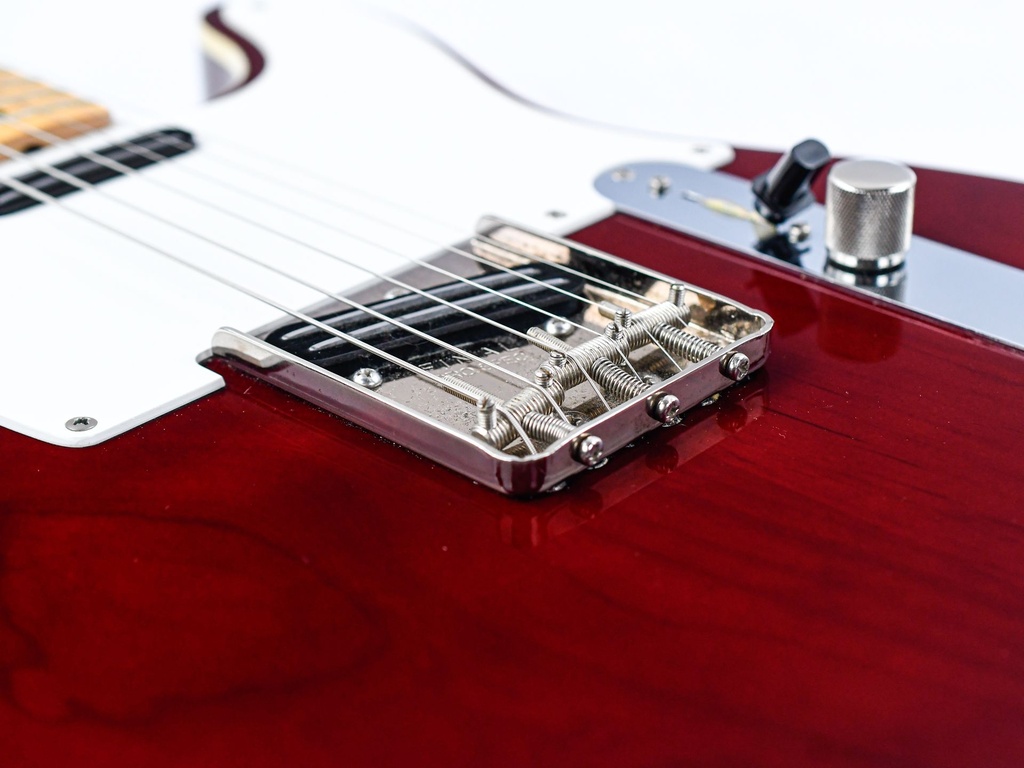 Tokai Breezysound Maroon 1985-10.jpg