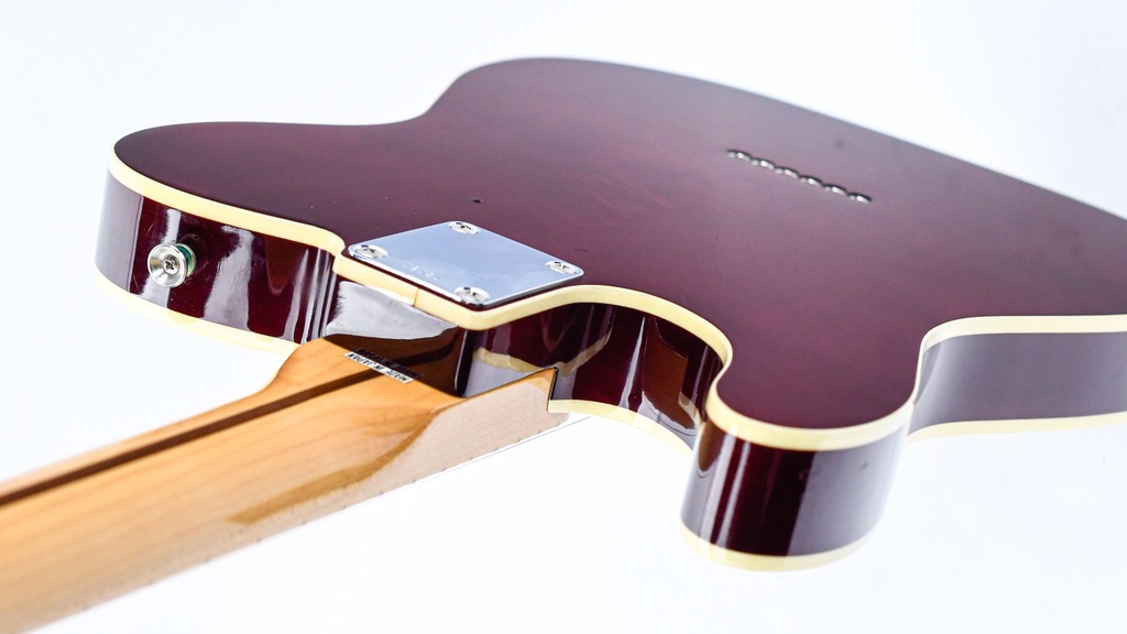 Tokai Breezysound Maroon 1985-9.jpg