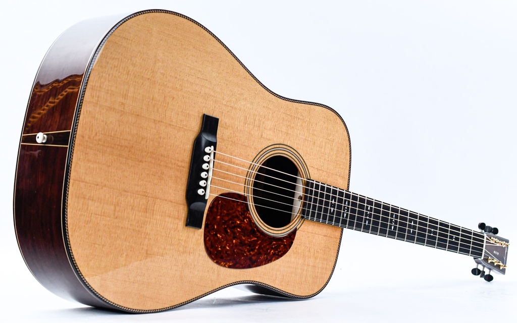 Bourgeois Touchstone Signature D Madagascar Rosewood Alaskan Sitka Spruce B-Stock-13.jpg