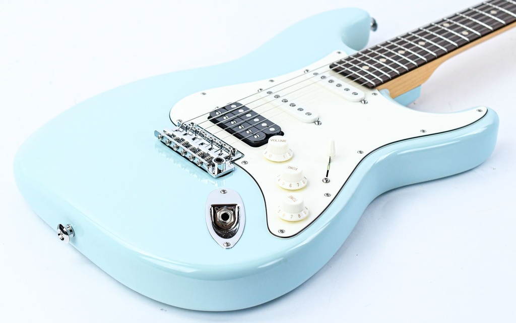 Suhr Classic S Antique Sonic Blue B-Stock-12.jpg