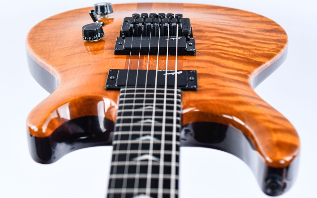 Epiphone Spotlight Trans Amber 1988-12.jpg