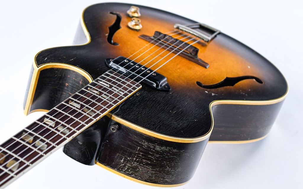 Gibson ES175 1956-8.jpg