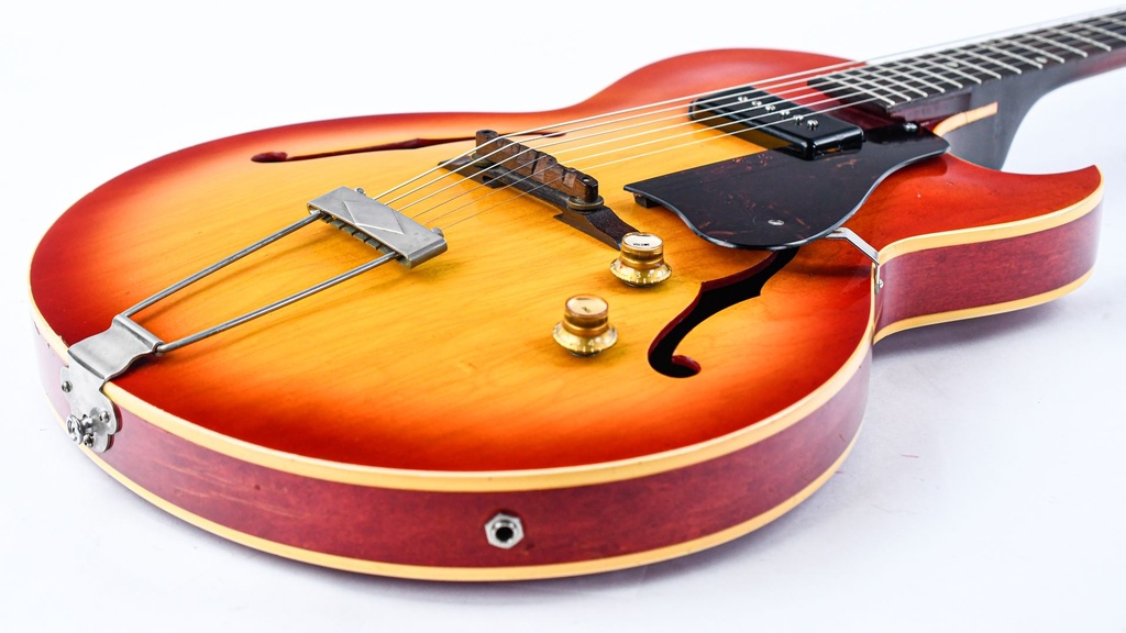 Gibson ES125TC Cherry Sunburst 1965-12.jpg
