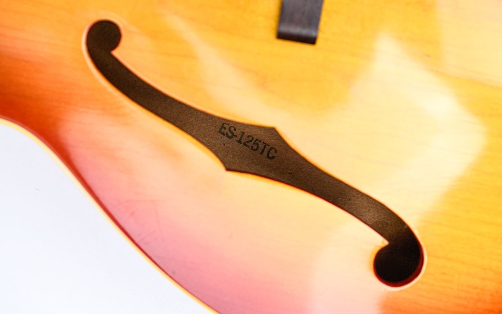 Gibson ES125TC Cherry Sunburst 1965-11.jpg