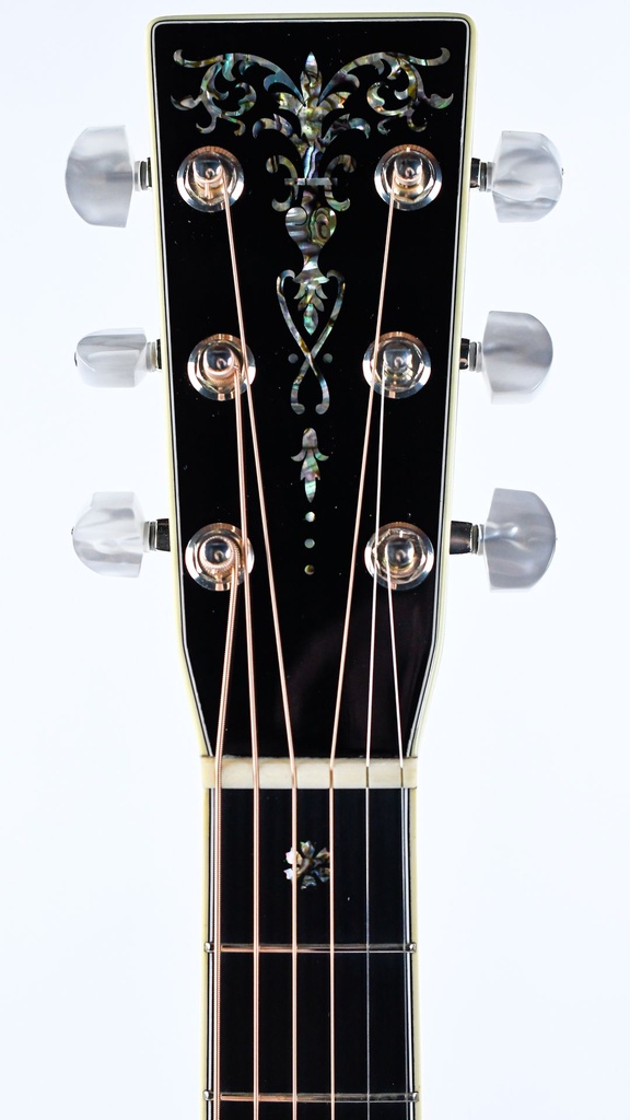 Martin 00028 Belezza Nera Eric Clapton 18 of 476 2004-4.jpg