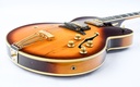 Gibson Byrdland Sunburst 1969-12.jpg