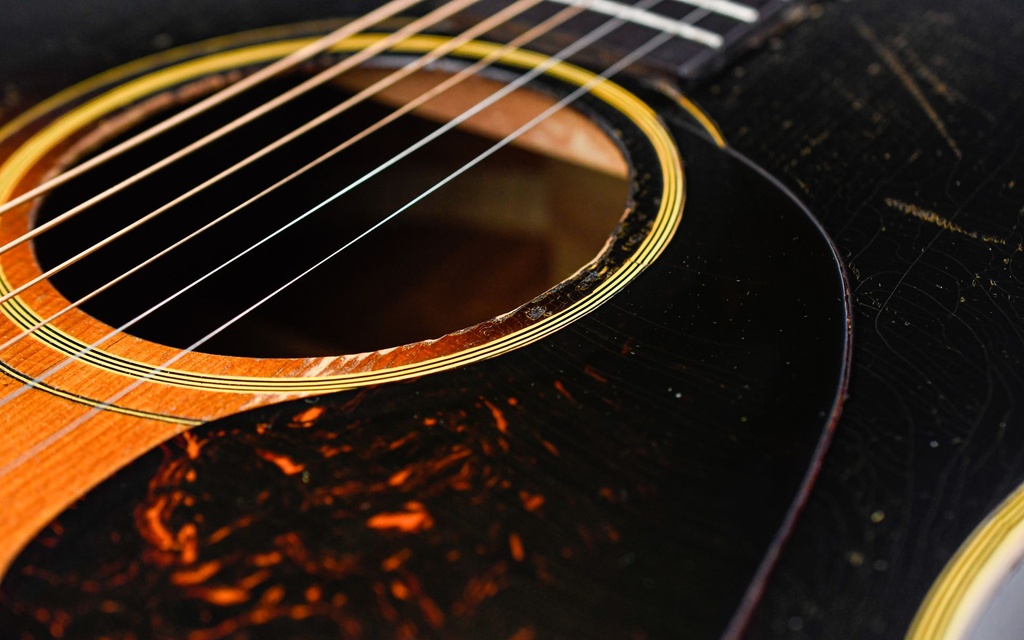 Gibson Southern Jumbo 1944-11.jpg