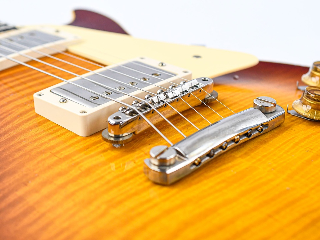 Gibson Custom 1959 Les Paul Standard Sunrise Teaburst Murphy Lab Ultra Light Aged-10.jpg
