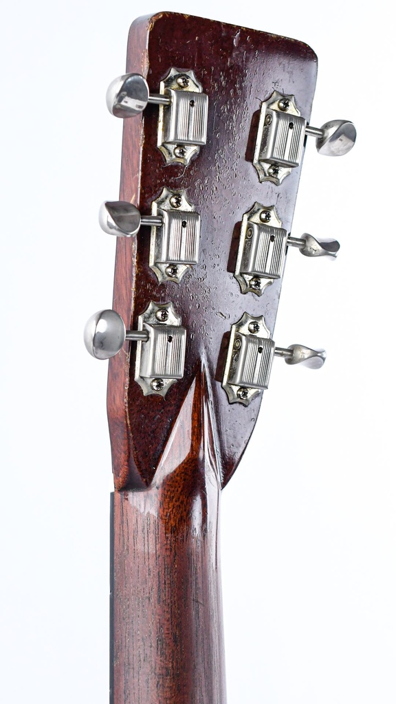 Martin 00028 Mystery Top 1953-5.jpg