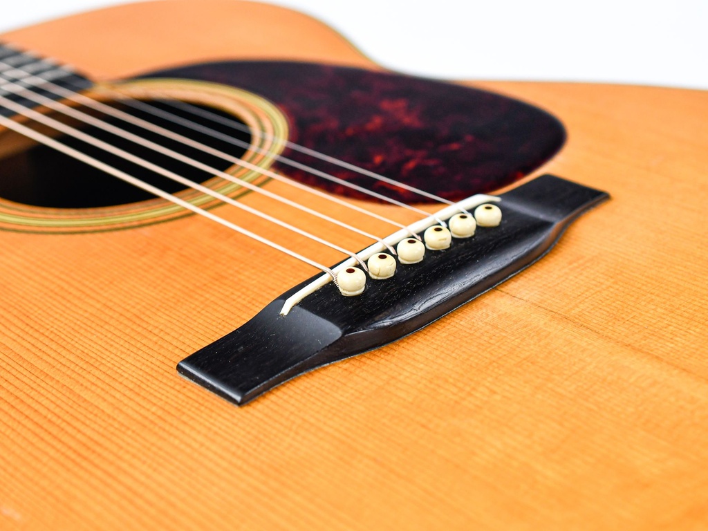Martin 00028 Mystery Top 1953-10.jpg