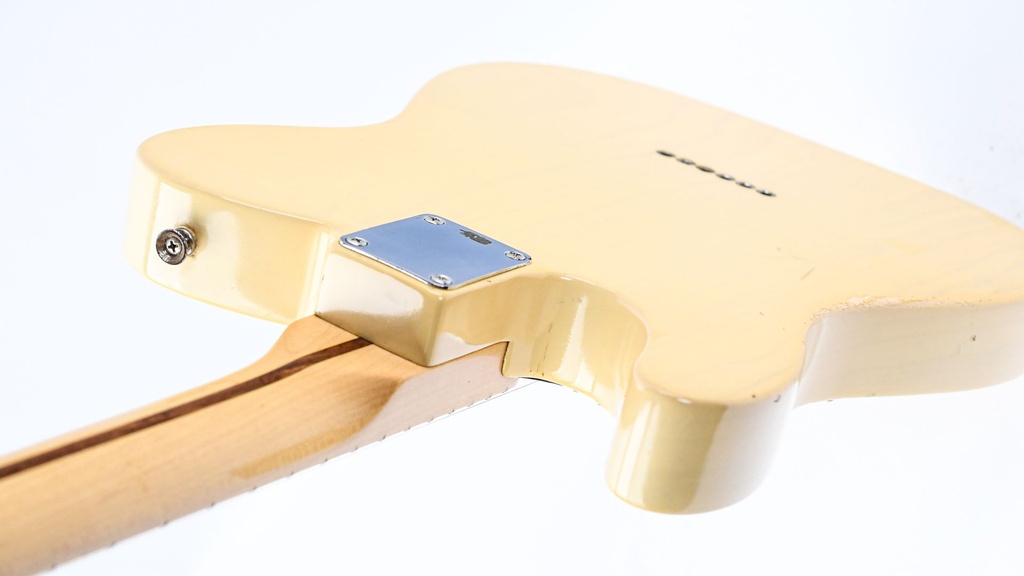 Fender Highway One Texas Telecaster Honey Blonde 2004-9.jpg