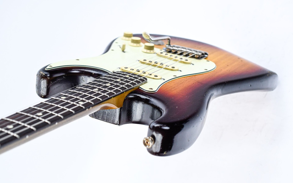 Kauffmann 63 S Paulownia Three Tone Sunburst Medium Aged-9.jpg