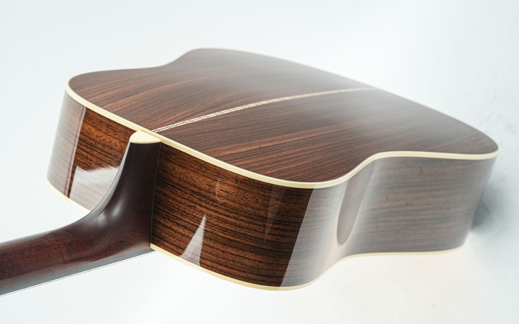 Martin D28 Reimagined LR Baggs Anthem 2019-9.jpg