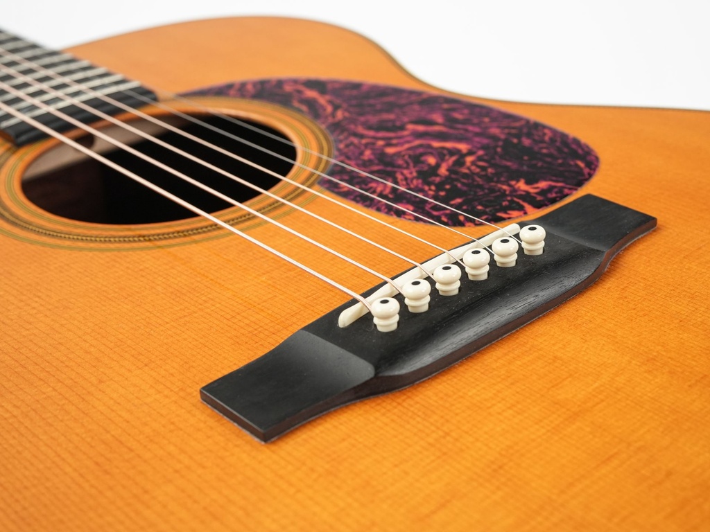 Martin 00028EC Eric Clapton 2006-10.jpg