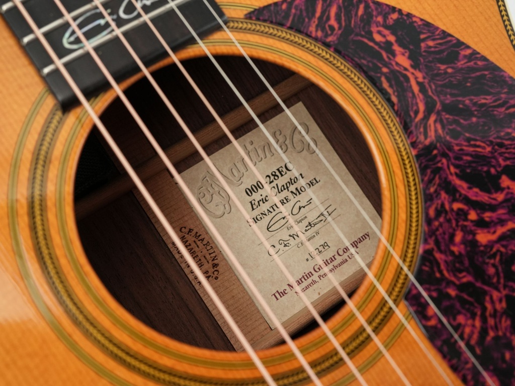 Martin 00028EC Eric Clapton 2006-11.jpg