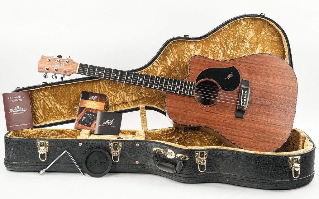 Maton EBW70C 2019-1.jpg