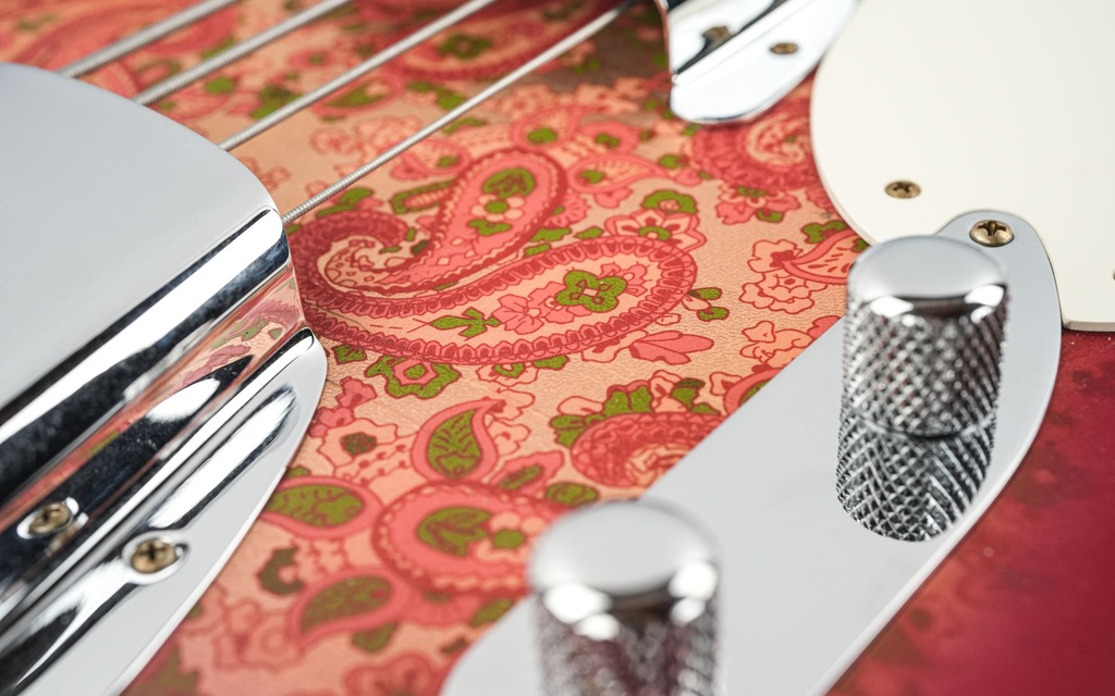 Fender Custom Shop LTD Edition Pink Paisley '54 Precision Bass Journeyman-12.jpg