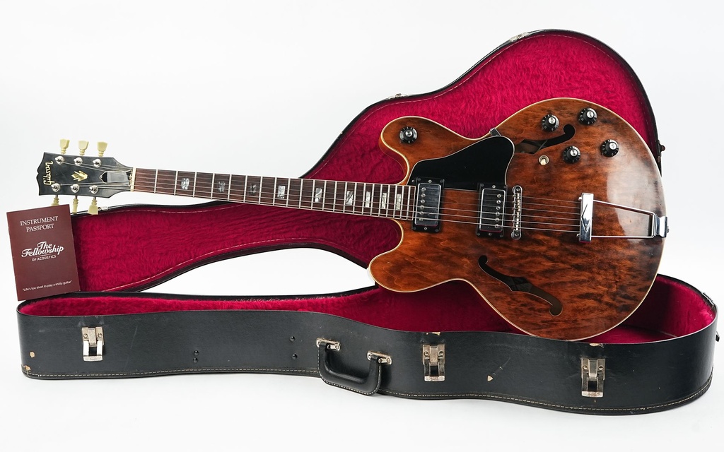 Gibson ES150D Walnut 1974-2-1.jpg