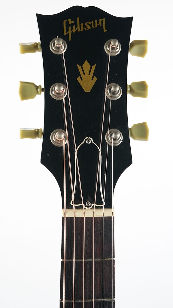 Gibson J100 XTRA Sunburst 1995-4.jpg