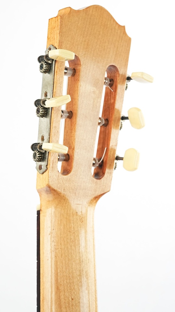 Nico van der Waals Concert Spruce Maple 1962-5.jpg